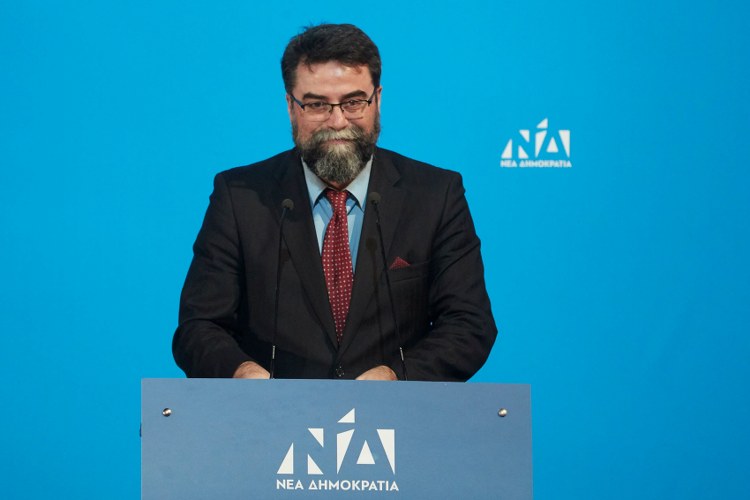 Συνέντευξη στο «Παρασκήνιο»: Όταν κάποιοι έφευγαν, εγώ πήγα στη Νέα Δημοκρατία